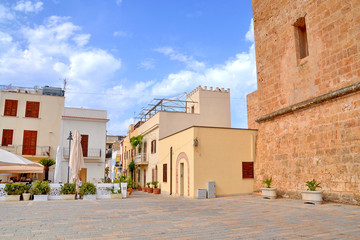 san vito lo capo, strade e palazzi