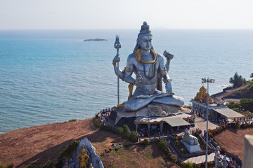 large statue of Shiva