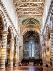 Fototapeta premium Interior of Orvieto cathedral in Umbria