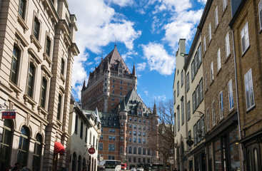 Obraz premium Canada, Quebec, Quebec city, the Frontenac castle seen from the city center