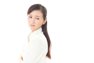 憂鬱な表情の女性