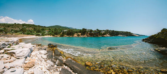 Aliki beach