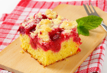 Raspberry cake