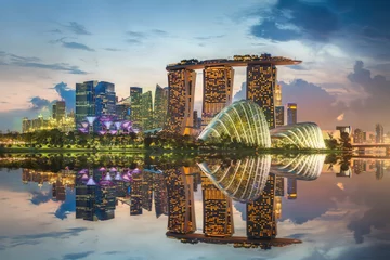 Tuinposter Singapore Skyline and view of Marina Bay © boule1301