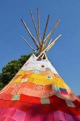 farbenfrohes Tipi