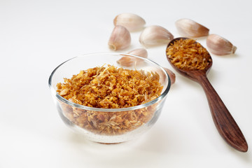 Fried garlic