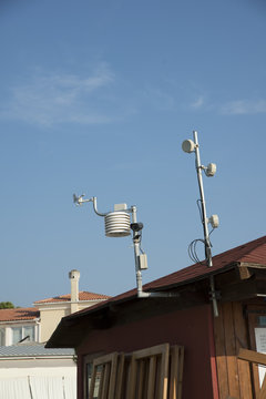 stazione meteo fissa con videocamera