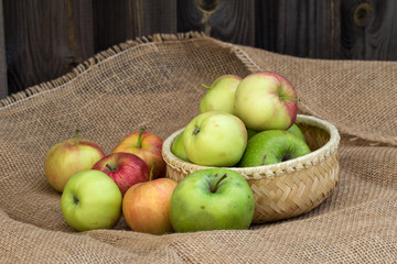 Basket with apples