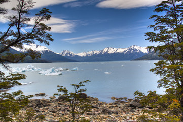 Fototapeta na wymiar View over the Glacier lake of Perito Moreno, Argentina