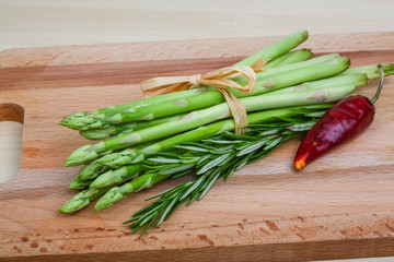 Raw asparagus