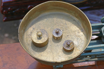 Weights on Scales