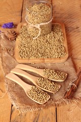 Dry coriander seeds