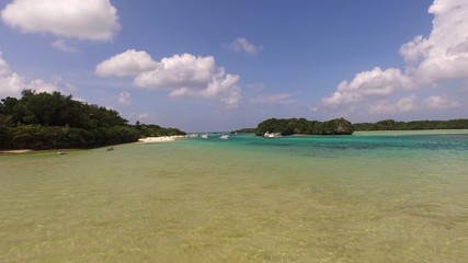空撮 沖縄県 石垣島 川平湾