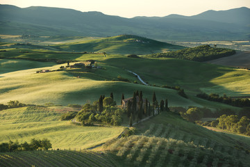 Fototapeta premium Rural summer landscape of Tuscany, Italy