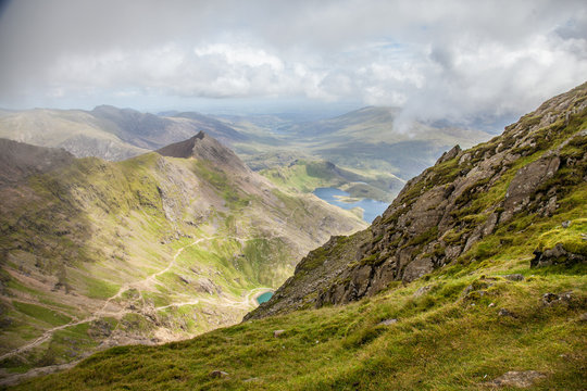 view of lake from snowdon