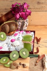 Kiwi fruit juicy green and kiwi juice delicious.