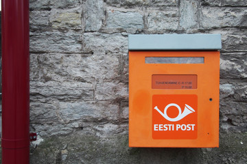 リトアニアのポスト / タリン市街のポスト