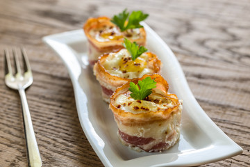 Bacon egg cups
