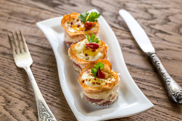 Bacon egg cups