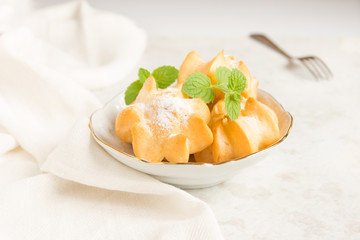 profiteroles