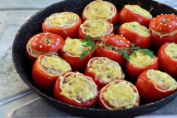 Stuffed tomatoes