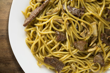 Stir-fried noodles , Chow mein , Chinese cuisine