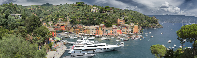 Fototapeta na wymiar Portofino Liguria Italia Panoramica