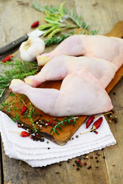 Holzbrett H&auml;hnchenkeule