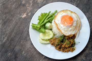 Spicy fry pork