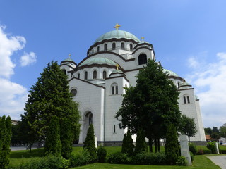 Fototapeta na wymiar Orthodoxe Kirche Sveti Sava in Belgrad