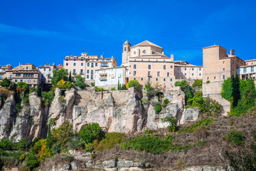 Fototapeta na wymiar amazing Spain - city on cliff rocks - Cuenca