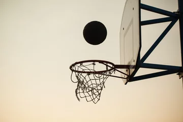 Zelfklevend Fotobehang basketball over the ring © Elroi