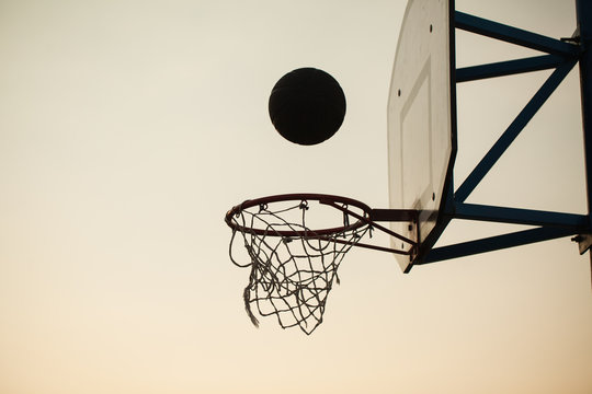 Basketball Over The Ring