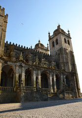 Fototapeta na wymiar Porto Cathedral in Porto, Portugal