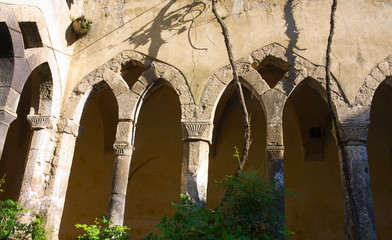 Kloster San Francesco-III-Sorrent-Italien 