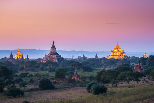 sunset in Bagan