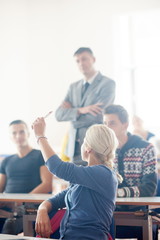 Obraz premium group of students with teacher on class