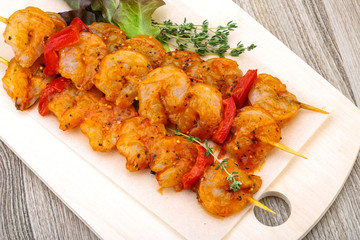 Raw prawn skewer