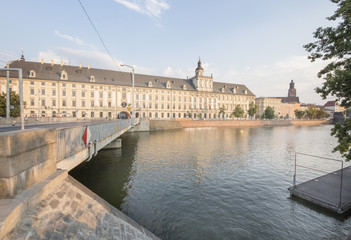 Wroclaw - river - bridge - University of Wroclaw - obrazy, fototapety, plakaty
