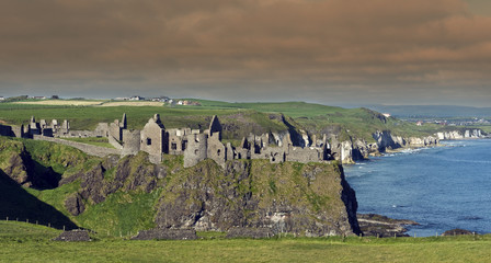 Dunlce Dastle NordIrland K&uuml;ste