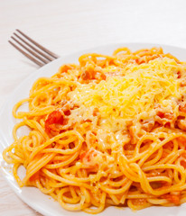 Spaghetti With Tomato Sauce And Cheese