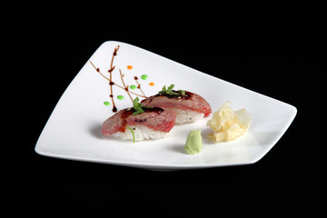 portion of sushi e