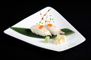 portion of sushi i