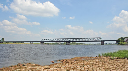 Lauenburg: Brücke über die Elbe (Schleswig-Holstein/Niedersachsen)
