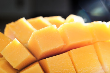 花びらカットマンゴー