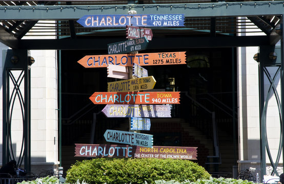 Charlotte Signs on The Green in Uptown