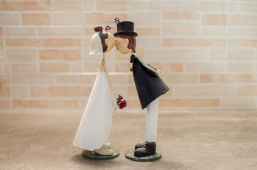 Spouses kisses wedding favor - bomboniere  wedding cake topper