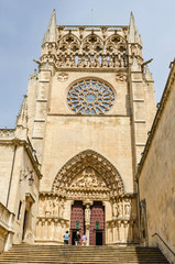 Fototapeta na wymiar Burgos cathedral entrance