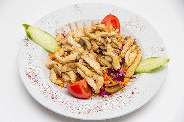 Vegetable salad with roasted chicken meat