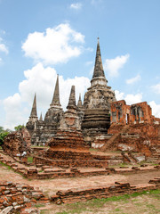 Fototapeta premium Old Temple Architecture in Ayutthaya Historical Park, Ayutthaya, Thailand